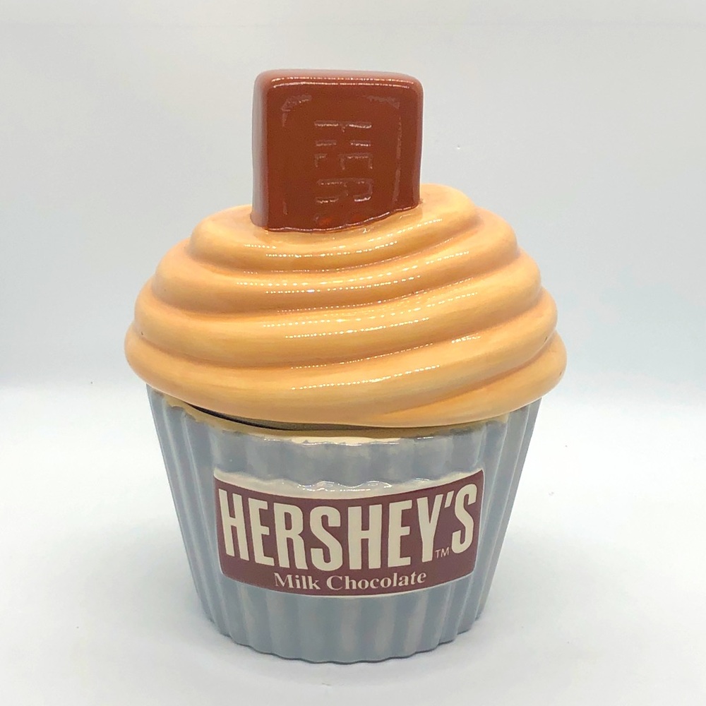Hershey's Cupcake Shaped Ceramic Jar